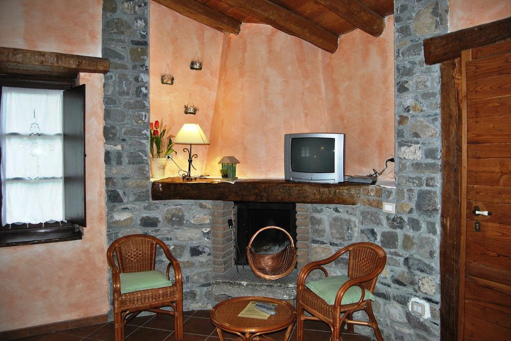 바달루코 Le Macine Del Confluente B&B 외부 사진