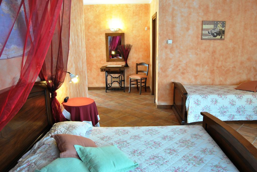 바달루코 Le Macine Del Confluente B&B 외부 사진