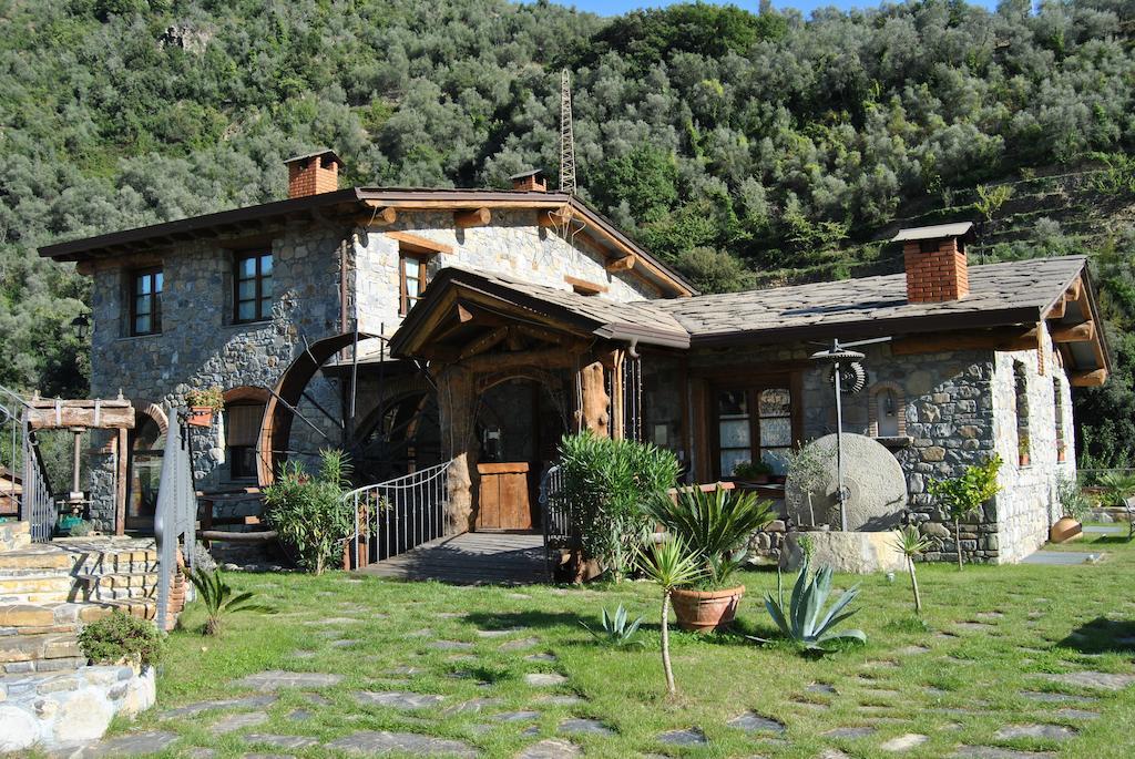 바달루코 Le Macine Del Confluente B&B 외부 사진
