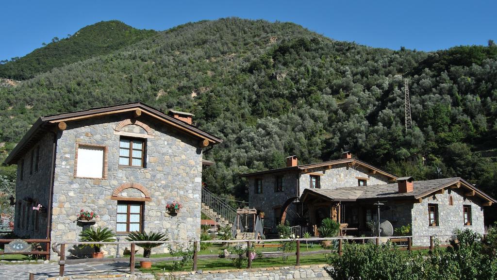 바달루코 Le Macine Del Confluente B&B 외부 사진
